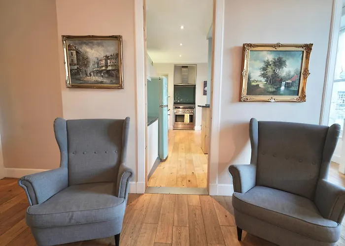 Spacious 2 Bed Next To Royal Mile & Waverley 公寓 爱丁堡