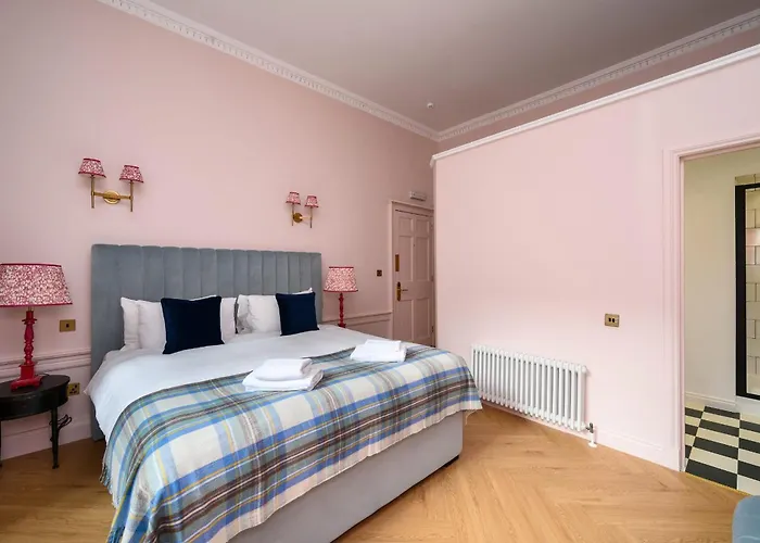 Queen Charlotte Pensionat 3*