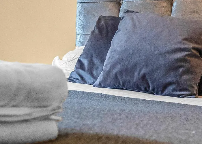 Апартаменты Cosy Modern Centre Flat *