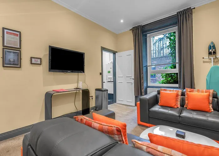 Апартаменты Cosy Modern Centre Flat