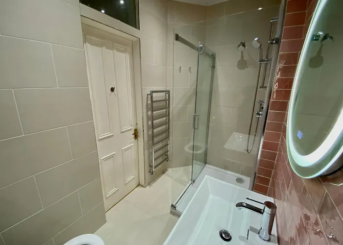 Traveller Award Winner 2024 - With 3 Beds *