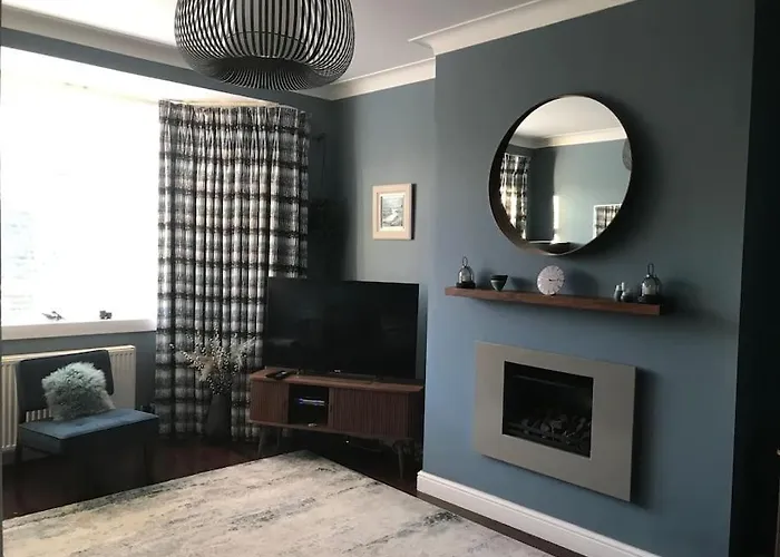Ultra Stylish Furnished In * Edinburgh
