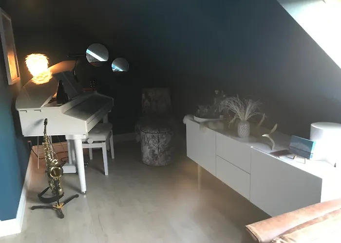 Ultra Stylish Furnished In Edinburgh