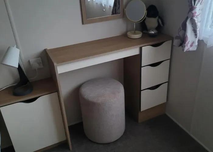 Cozy Caravan Near Holiday home Edinburgh