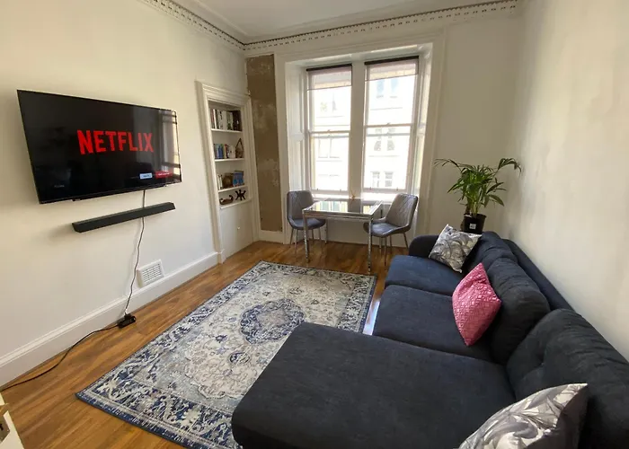 Traveller Award Winner 2024 - With 3 Beds *