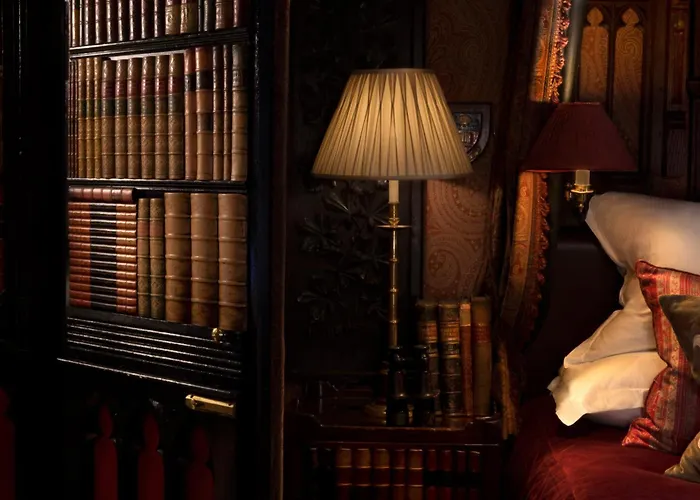The Witchery 5*