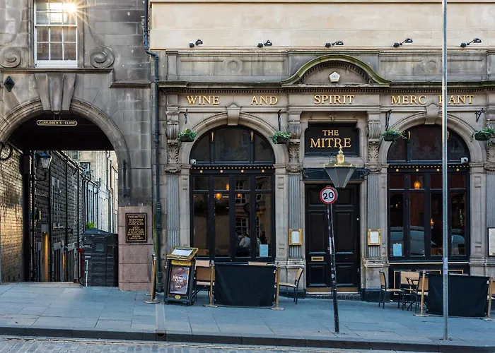 Quiet, 2 Bedroom Royal Mile Gem Edimburgo