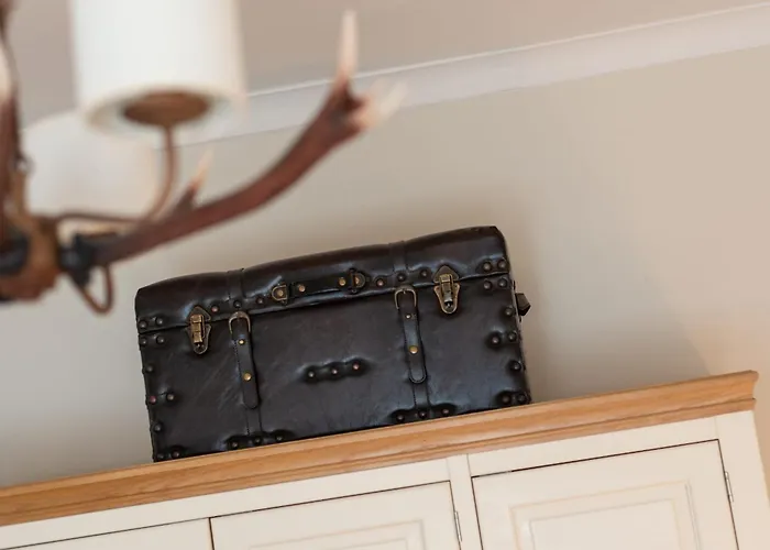 Charming Grassmarket 1 Bed Castle Pad *