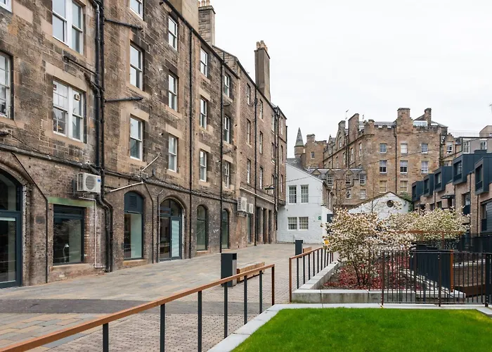 Charming Grassmarket 1 Bed Castle Pad