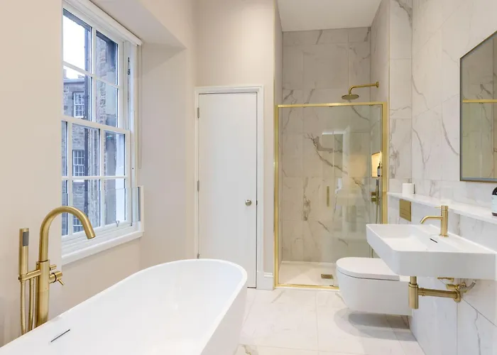 Dragon Luxury Serviced At Walker Street Apartament *