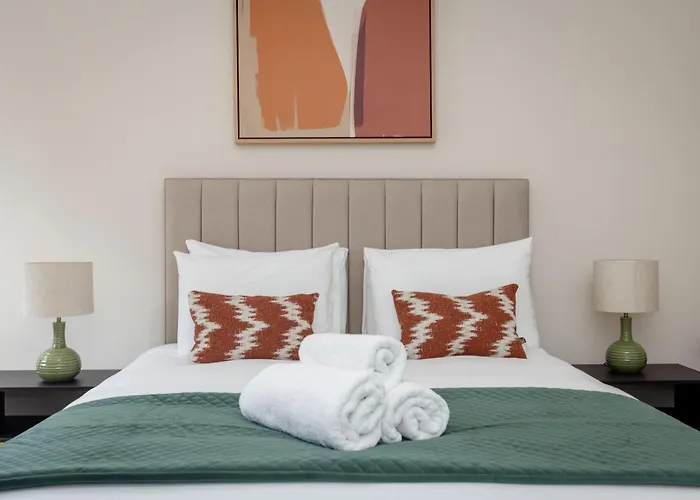 Dragon Luxury Serviced At Walker Street Apartament *