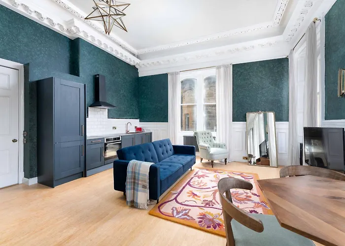 Aparthotel 89 The Merchants- Chic By The House Of Danu 4*