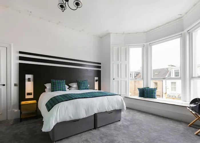 Castle Park 4* Edimburgo