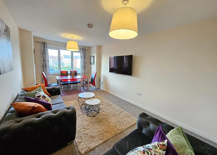 2 Bed Apt, 4 Beds With Parking Appartement