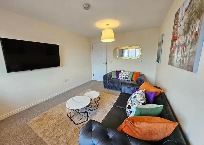 Appartement 2 Bed Apt, 4 Beds With Parking