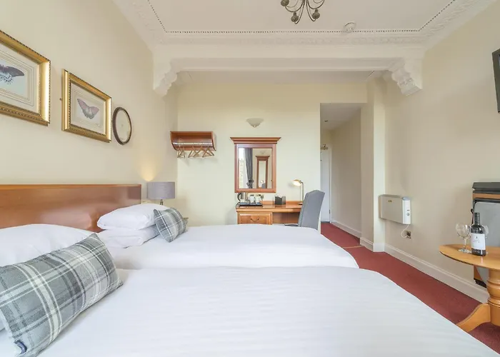 Old Waverley 3* Edinburgh