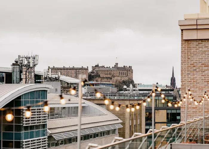 Moxy 4* Edinburgh