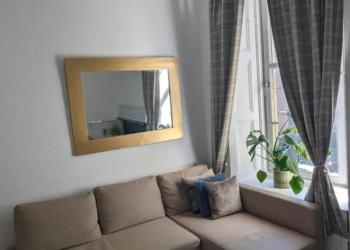 Friends Family Center