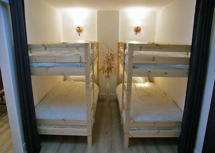 Beaverhall Holiday Apartments אדינבורו