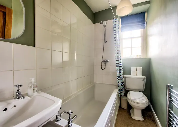 Lejlighed Guestready - Charming In Old Town Edinburgh