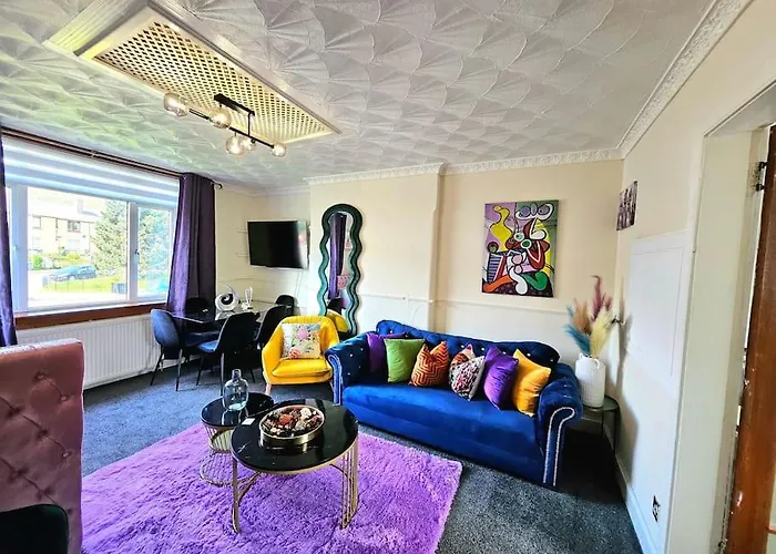 Appartement 2 Bed With 4 Beds & Parking *