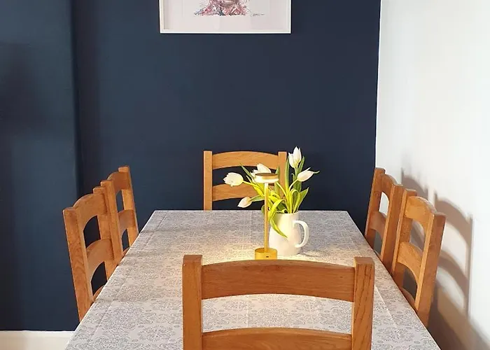 Lejlighed Beautiful Ground Floor Flat Near Haymarket
