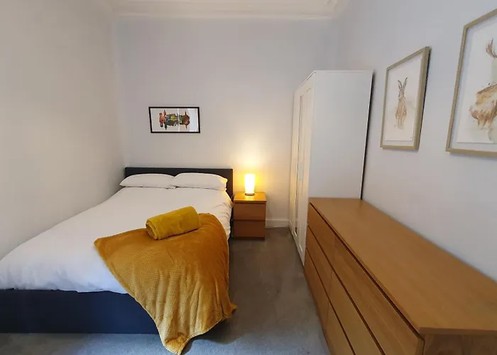 Lejlighed Beautiful Ground Floor Flat Near Haymarket *