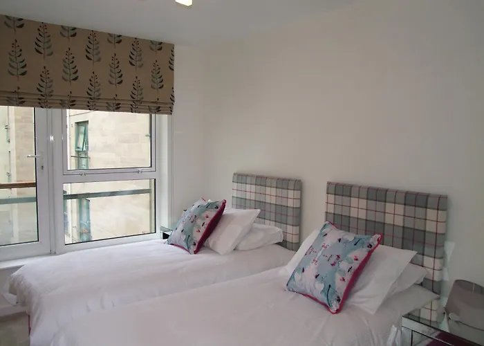 Holyrood Road Park - 379 Apartment Edinburgh