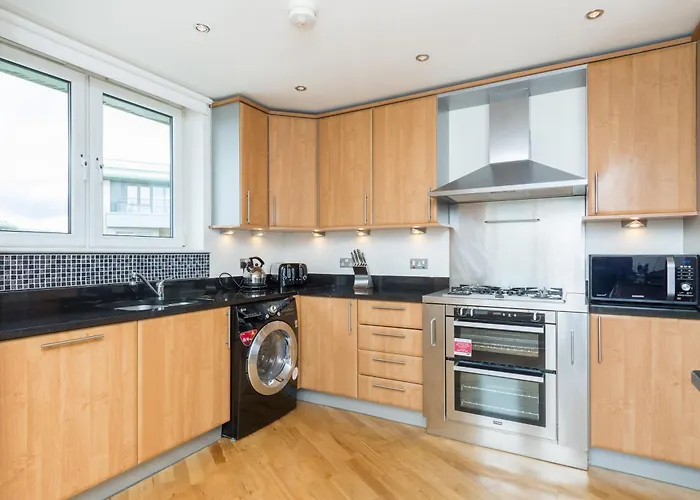 Portland Gardens - 403 Edinburgh