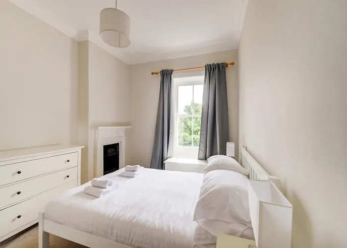 Guestready - Amazing Near The Meadows Edimburgo