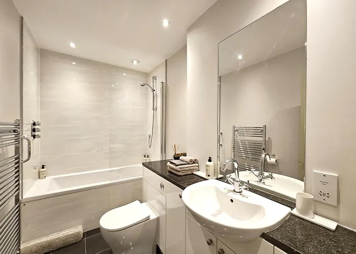 Elegant 1-bedroom *