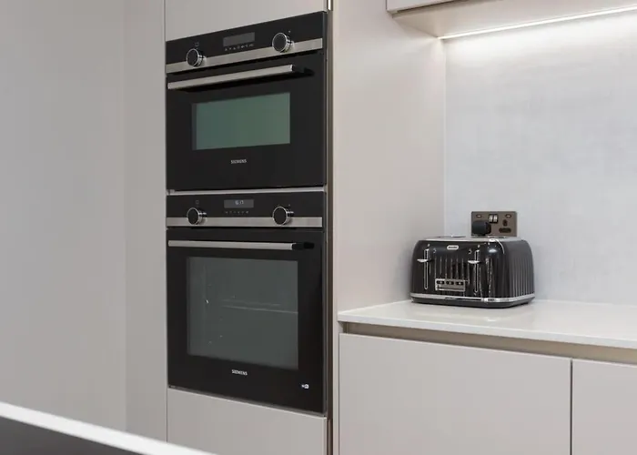 Dragon - Centre 1 Bed شقة