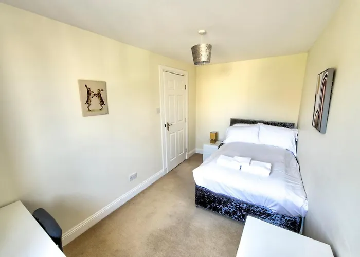 Guestready - 3bdr W/ Private Parking