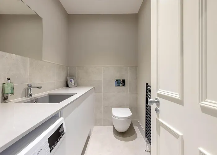 Dragon - Alina - 1 Bed Centre Luxury شقة إدنبرة