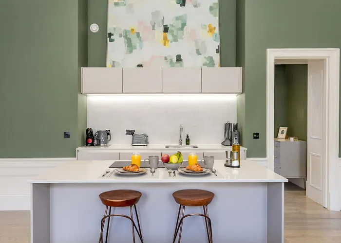 Dragon - Alina - 1 Bed Centre Luxury