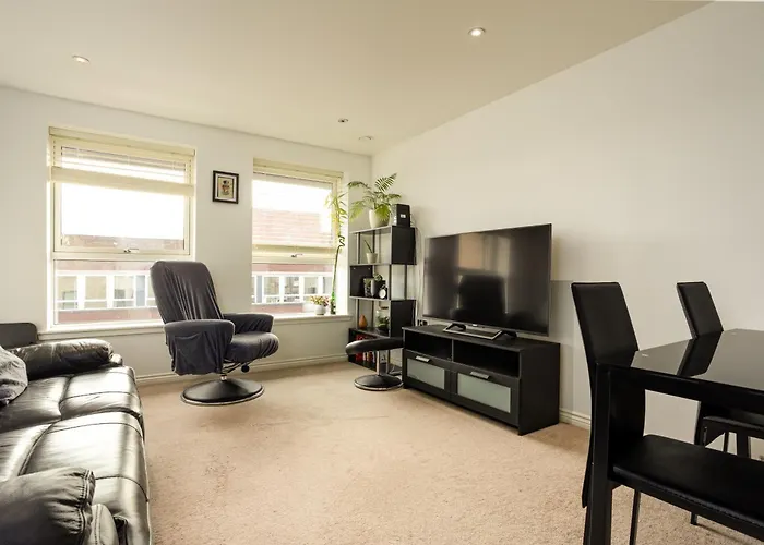 Holiday home Comfy 2 Bedroom Near Centre