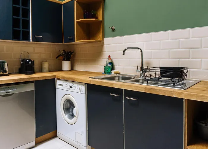 Grade A Listed 2 Bedroom In אדינבורו