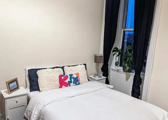 בית אירוח Sunny Haymarket אדינבורו