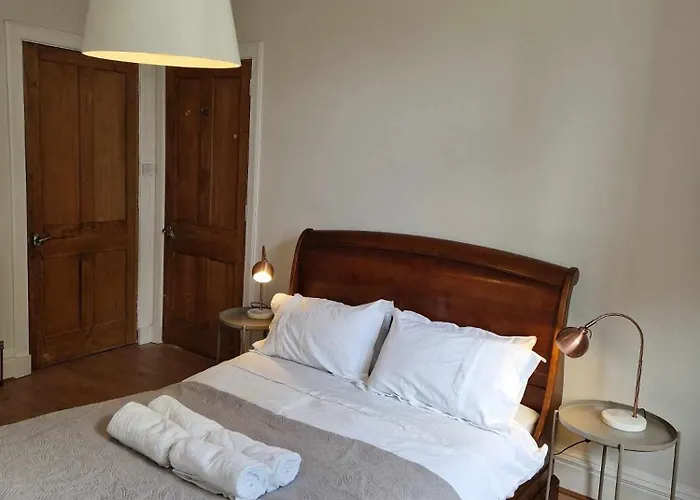 Newington Flat