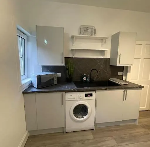 Apartmán 2 Bedrooms In Near Center Edinburgh