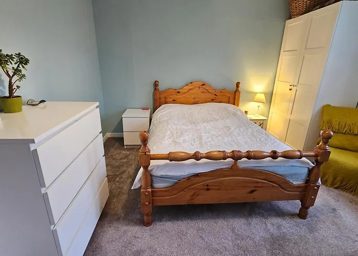 Double In Prestonfield Flat منزل للإقامة