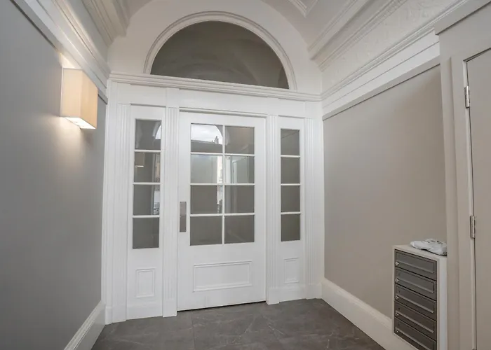 Flat With Majestic Views In West End Wonderland Edinburg