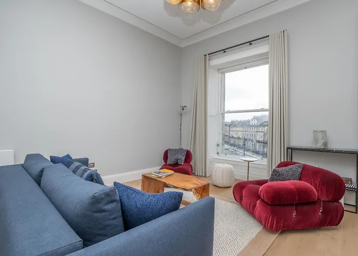 Lägenhet Flat With Majestic Views In West End Wonderland Edinburg