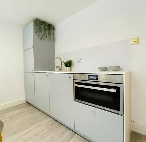 Διαμέρισμα Designer In With Free Parking *