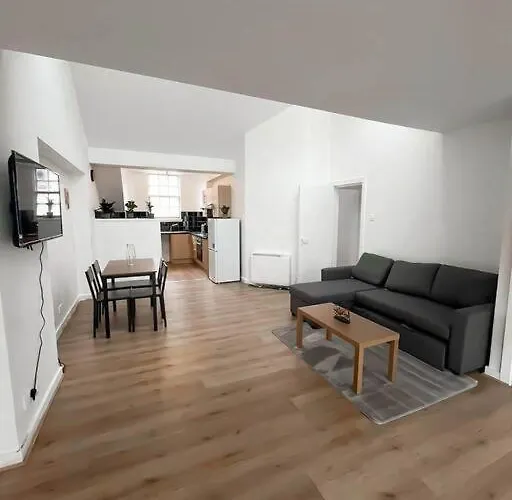 Elms For 4 - New Town - Center Eb8 Apartment *