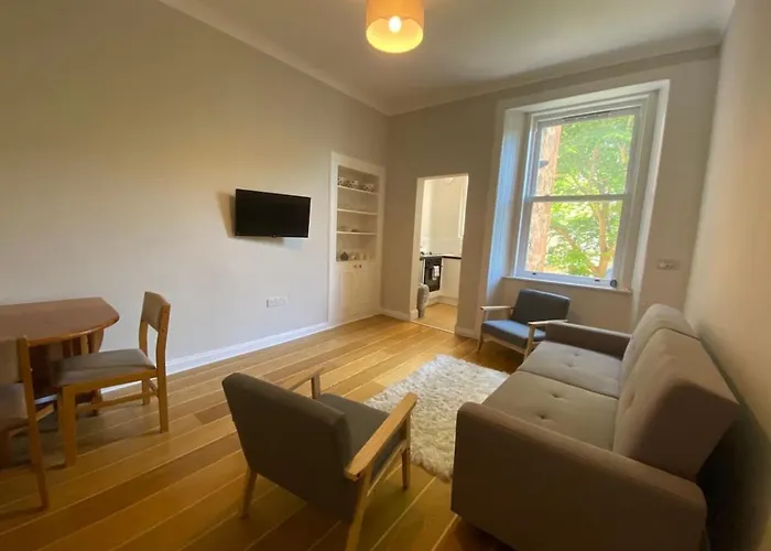Gorgeous 2 Bed, Edinburgh
