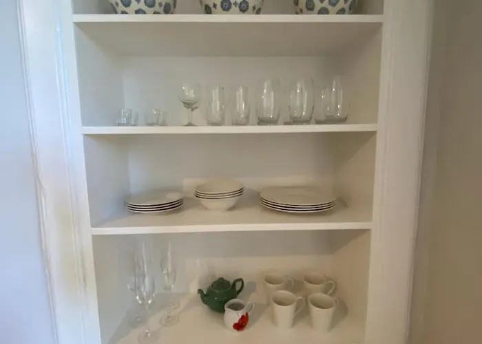 Gorgeous 2 Bed, Apartment *