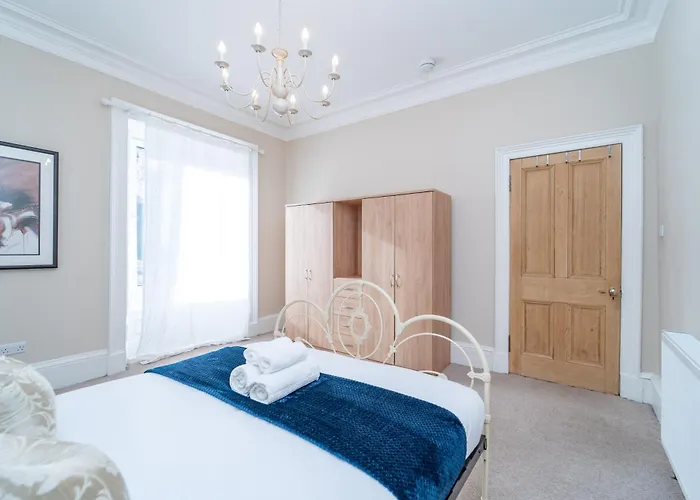 Queensferry To Leith * Εδιμβούργο