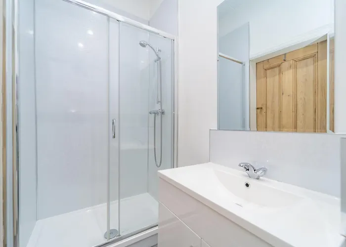 Queensferry To Leith *