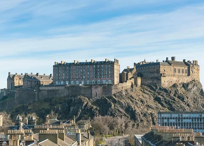 Stunning Royal Mile 2 Bedroom Апартаменты